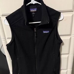 Patagonia Black Sleeveless Fleece Jacket